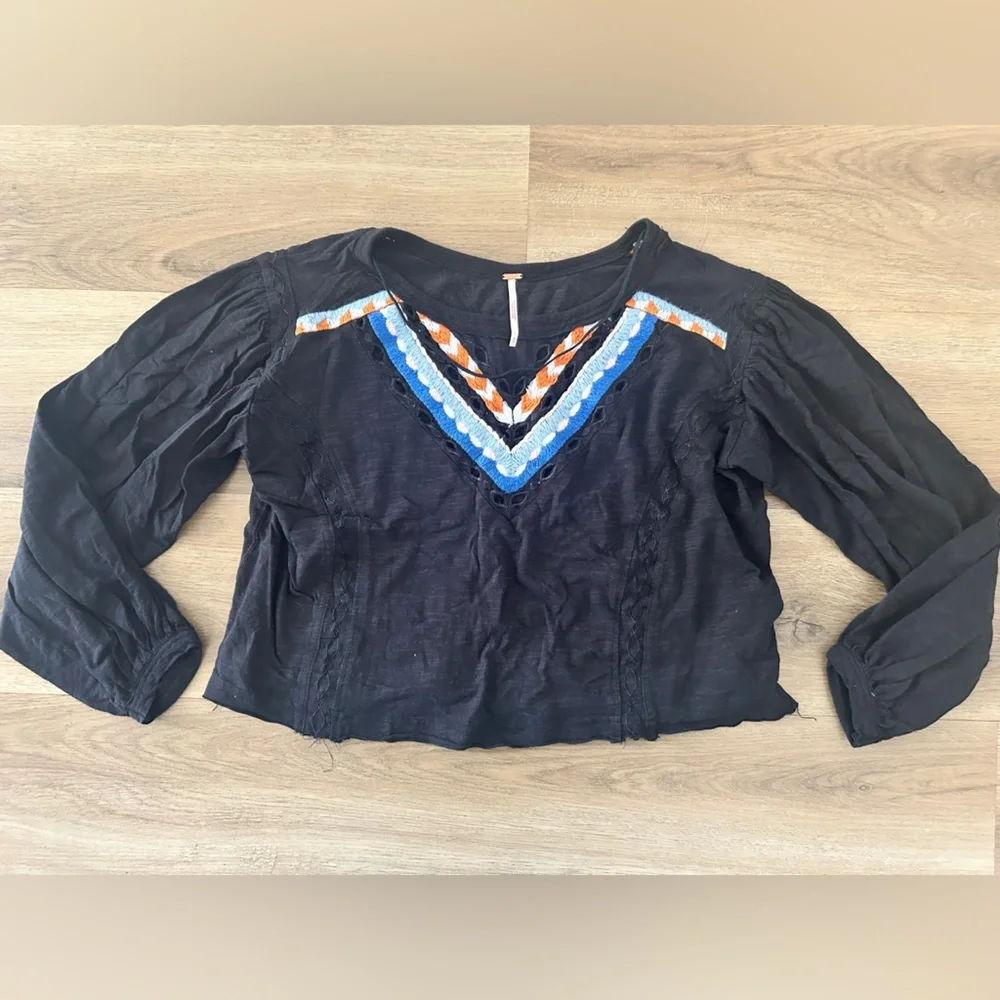 Free People Embroidered Boho Long Sleeve Top | Size S- EUC - Picture 2 of 9